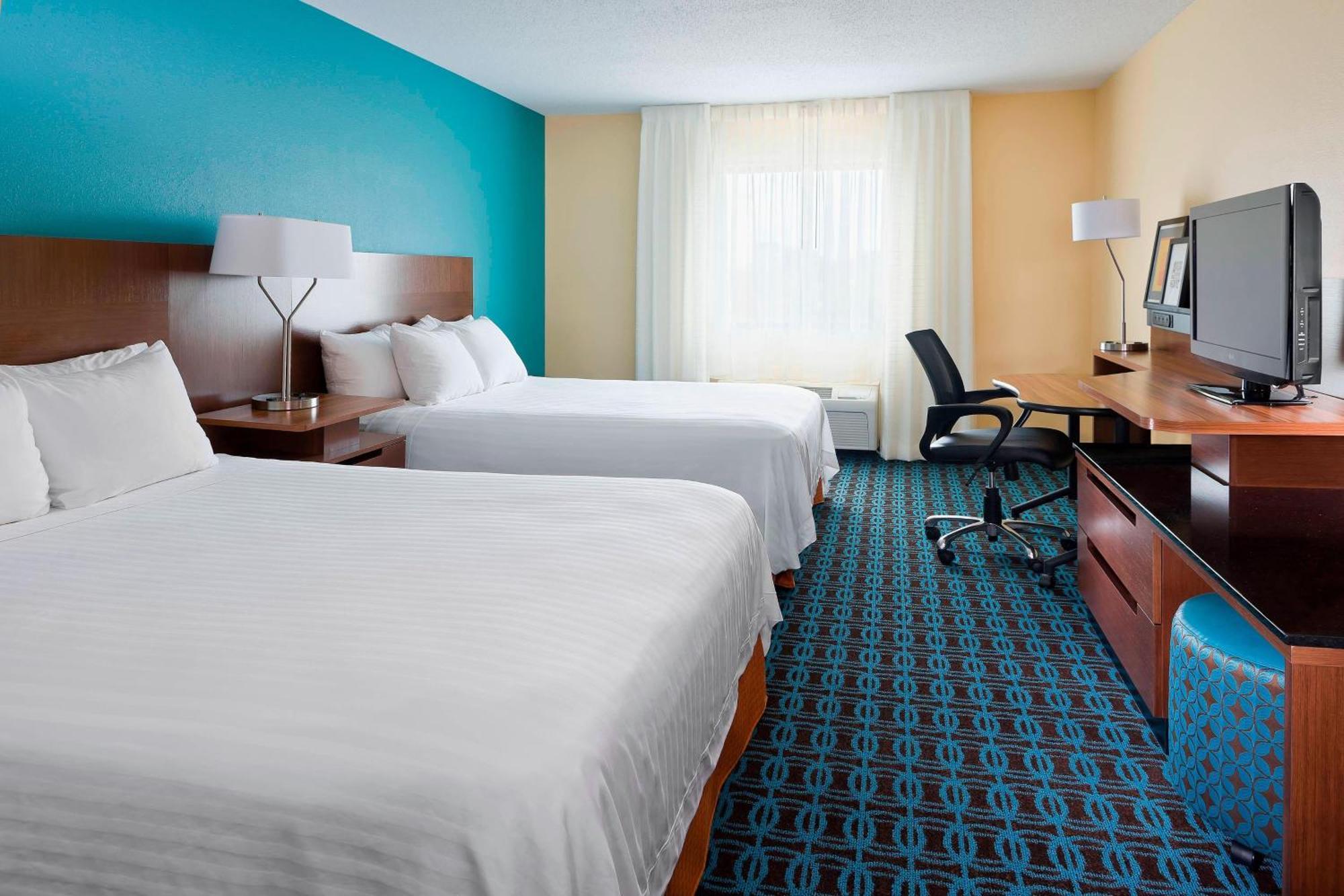 Fairfield Inn & Suites Lexington Keeneland Airport Exterior photo